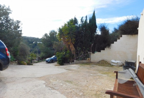 Resale - Finca / Country Property - Torremendo