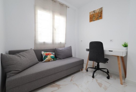 Revente - Appartement - Torrevieja - La Mata