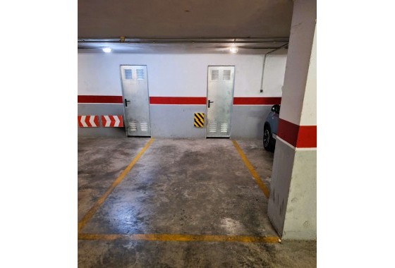 Revente - Garage - Torrevieja - Centro