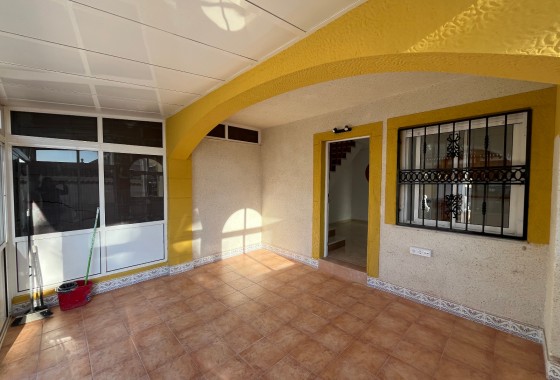 Revente - Quad House - Punta Prima - Serena