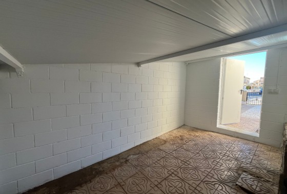 Revente - Quad House - Punta Prima - Serena