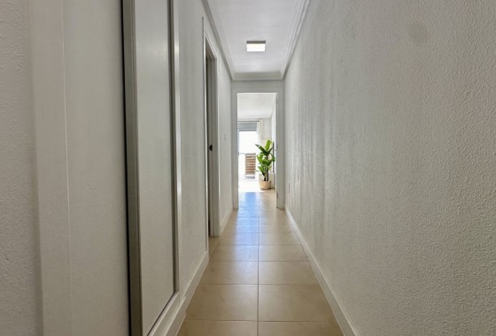 Resale - Apartment - Torrevieja