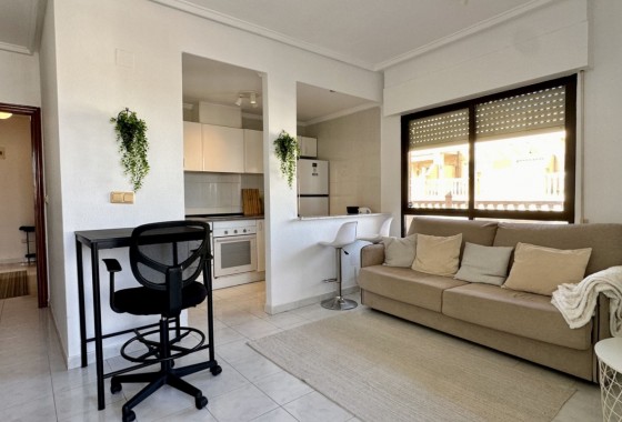 Resale - Apartment - Torrevieja