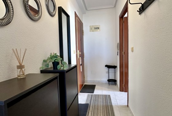 Resale - Apartment - Torrevieja