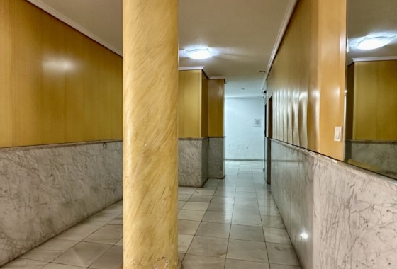 Resale - Apartment - Torrevieja