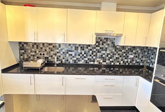 Resale - Townhouse - Orihuela Costa - Villamartín