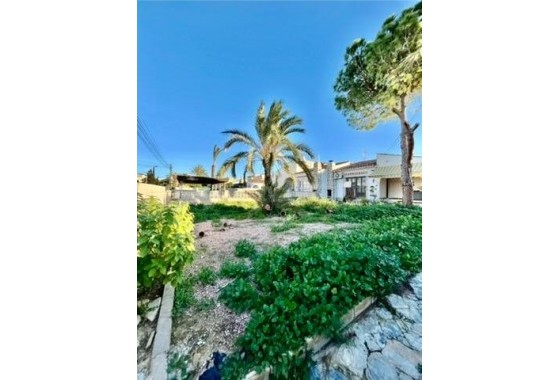 Revente - Villa - Torrevieja - Aguas nuevas 1