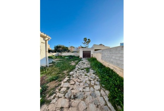 Revente - Villa - Torrevieja - Aguas nuevas 1