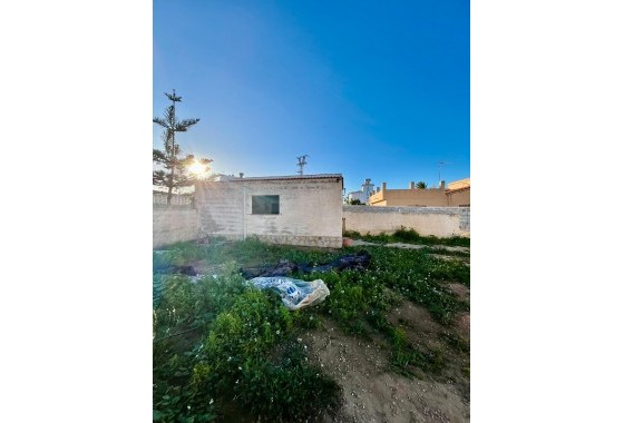 Revente - Villa - Torrevieja - Aguas nuevas 1