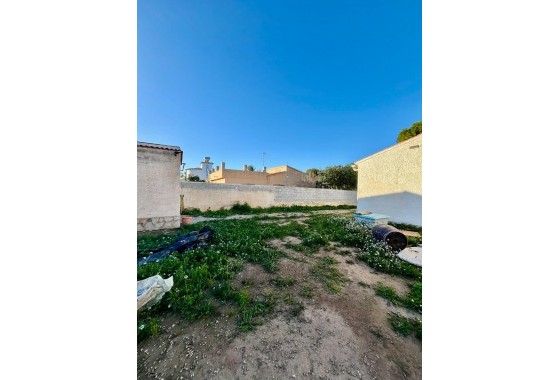 Revente - Villa - Torrevieja - Aguas nuevas 1