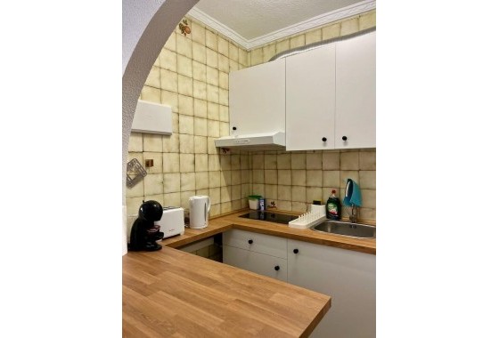 Resale - Apartment - Torrevieja - Torrejón