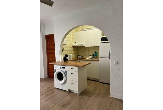 Resale - Apartment - Torrevieja - Torrejón