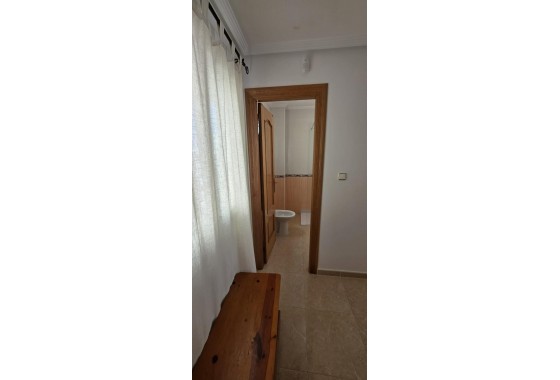 Resale - Apartment - Torrevieja - torrevieja