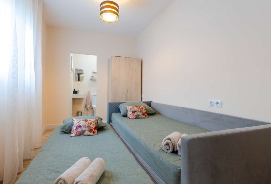 Revente - Maison de ville - Torrevieja - El acequión