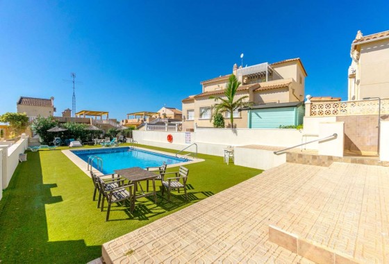 Resale - Detached Villa - Orihuela Costa