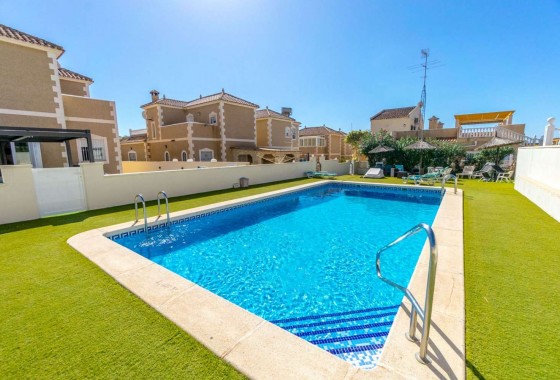 Resale - Detached Villa - Orihuela Costa