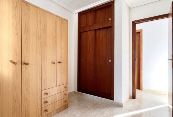 Revente - Maison de ville - Torrevieja - La Siesta - El Salado -  Torreta