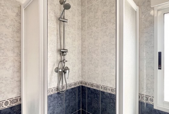 Revente - Maison de ville - Torrevieja - La Siesta - El Salado -  Torreta