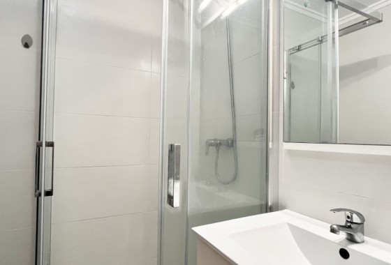 Revente - Maison de ville - Torrevieja - La Siesta - El Salado -  Torreta