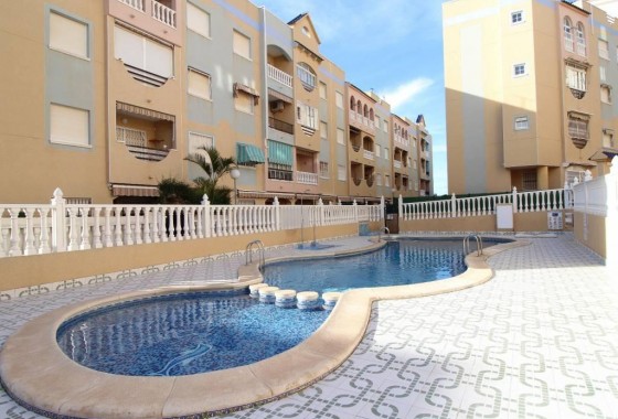 Revente - Appartement - Torrevieja - La Mata pueblo