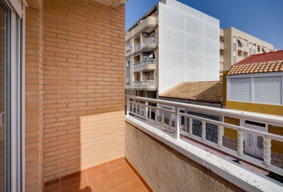 Resale - Apartment - Torrevieja - torrevieja
