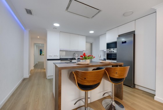 Resale - Apartment - Torrevieja - torrevieja