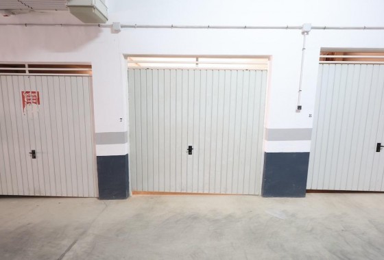 Resale - Apartment - Orihuela Costa - Campoamor