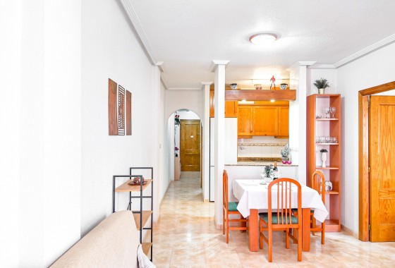 Resale - Apartment - Torrevieja - Parque las naciones