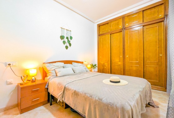 Resale - Apartment - Torrevieja - Parque las naciones