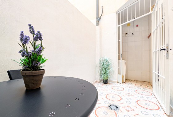 Resale - Apartment - Torrevieja - Parque las naciones