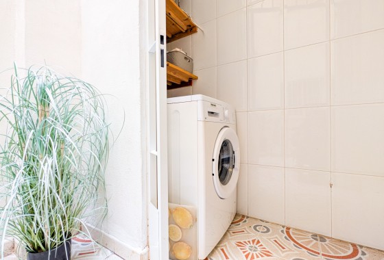 Resale - Apartment - Torrevieja - Parque las naciones