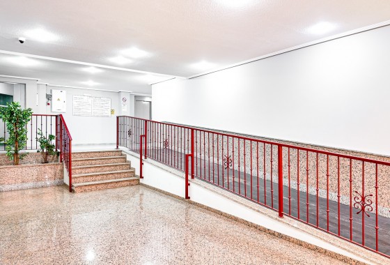 Resale - Apartment - Torrevieja - Parque las naciones