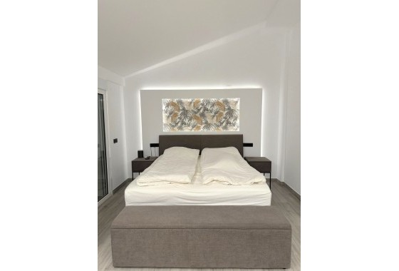 Resale - Detached Villa - Alfas del Pí - pueblo