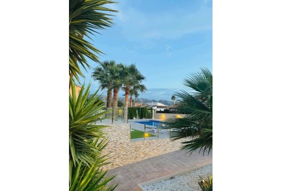 Resale - Detached Villa - Alfas del Pí - pueblo