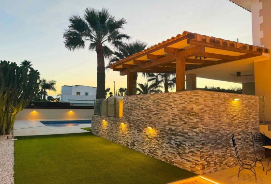 Resale - Detached Villa - Alfas del Pí - pueblo