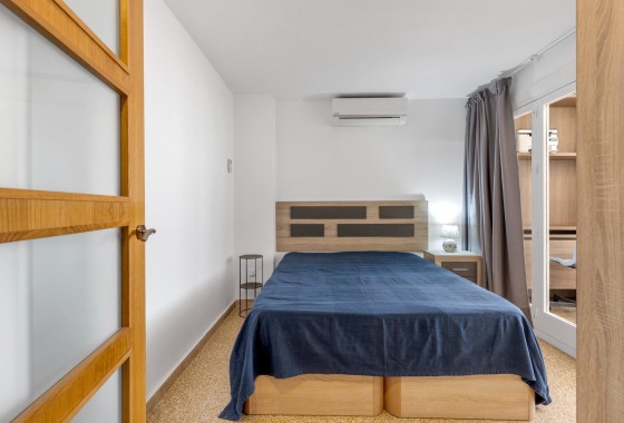 Resale - Apartment - Torrevieja - Playa del cura