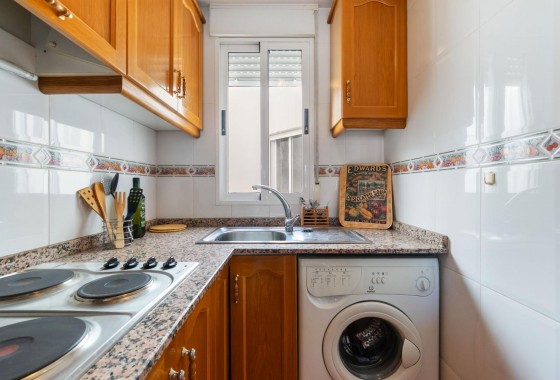 Resale - Apartment - Torrevieja - Centro