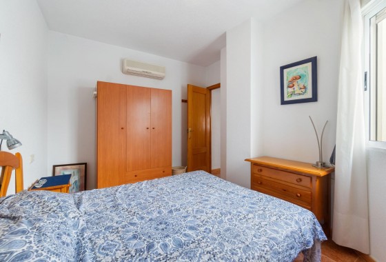 Resale - Apartment - Torrevieja - Centro