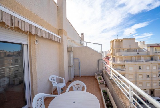 Resale - Apartment - Torrevieja - Centro