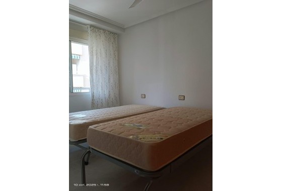 Resale - Apartment - Torrevieja - Centro