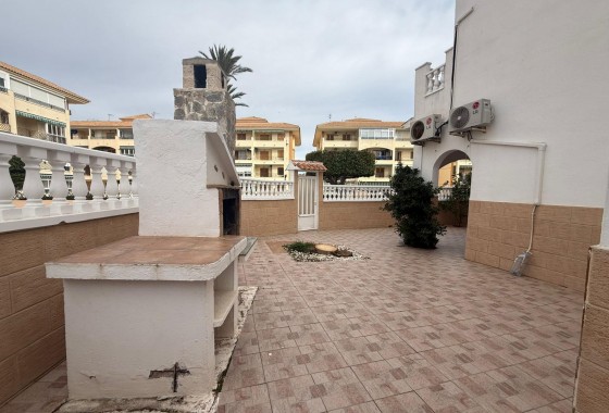 Resale - Detached Villa - Torrevieja - Acequion