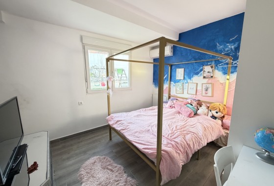 Revente - Villa - Villamartin