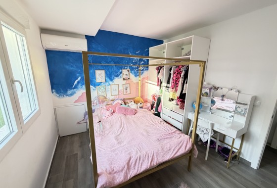 Revente - Villa - Villamartin