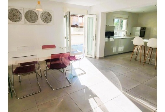 Revente - Villa - Torrevieja - Centro