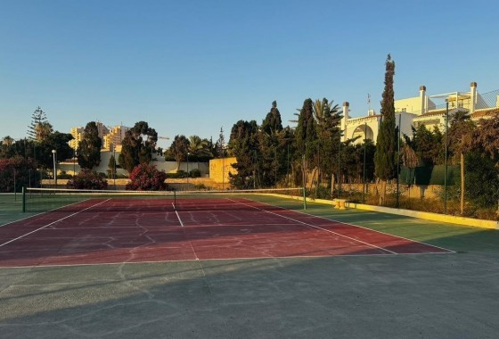 Revente - Appartement - Torrevieja - Torre la mata