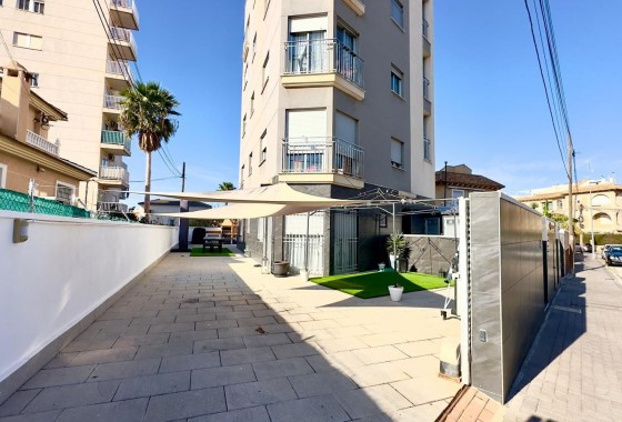Revente - Immeuble - Torrevieja - Playa del cura