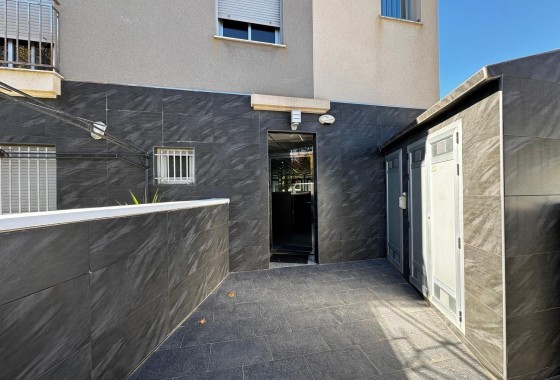 Revente - Immeuble - Torrevieja - Playa del cura