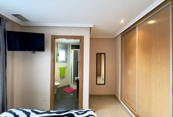 Revente - Immeuble - Torrevieja - Playa del cura