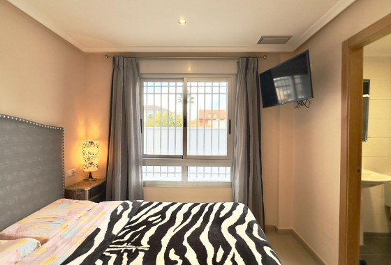 Revente - Immeuble - Torrevieja - Playa del cura