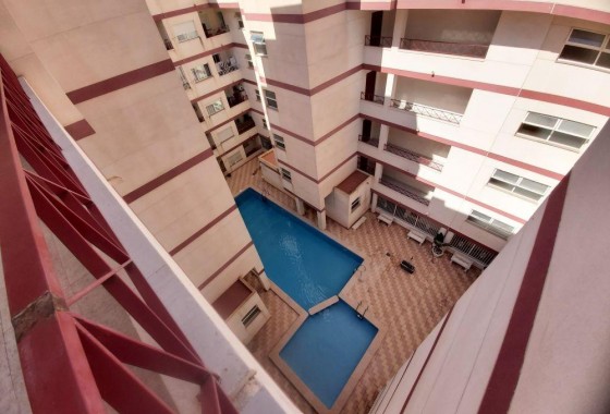 Revente - Appartement - Torrevieja - Centro